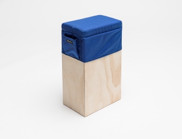 Vertical apple box seat cover with pocket